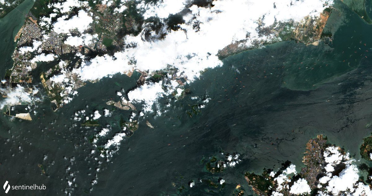 supbrow's tweet photo. Just another day in the Singaopre Strait
The East Coast Anchorages are always full, all year 'round.
Nothing special now.
๐ช๐บ #Sentinel2 image today
#Sentinal1 SatSAR image 29 OCT 21
Thx @sentinel_hub
@mercoglianos @man_integrated @CollinSLKoh @Samir_Madani https://t.co/YhunBbpaDa