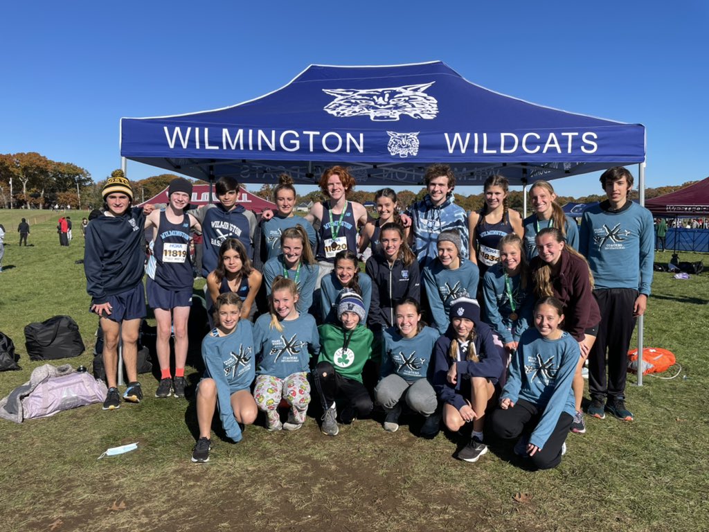 CoachSchellXCTF's tweet photo. PRs across the board if not consistency for both boys and girls teams at the coaches invitational!💪

Big Congrats to Addy taking 1st overall in the sophomore race 19:39🏃🏻‍♀️🔥🥇

#WildcatPounce https://t.co/gdpjSPzEnv