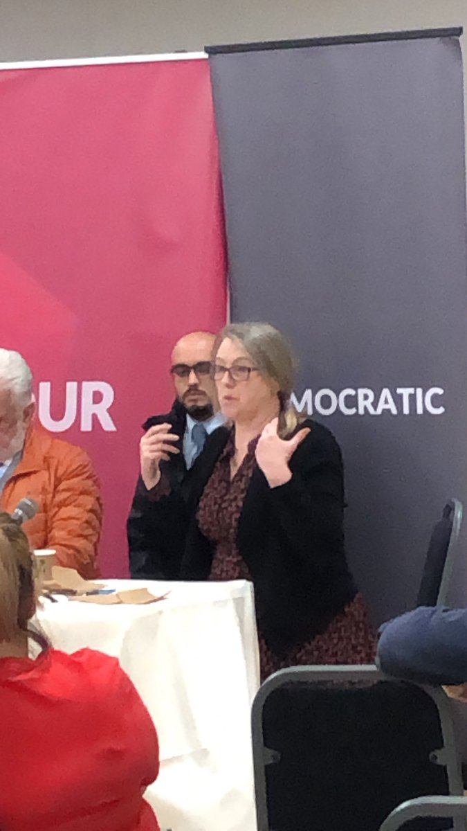 OpenLabour's tweet photo. Senator Alice-Mary Higgins, (@aliceeire) Member of Irish Climate Action Committee is giving an excellent talk on the need to make sure we keep pushing Governments to go further in commitments to tackle climate change🔥 https://t.co/IWtCFbJ8QH