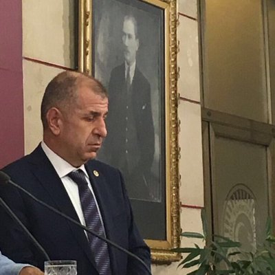 Bozkurtlaryd's tweet photo. Türk milletine Türk devletini geri vereceğiz.

-Ümit Özdağ https://t.co/zGPreyFp9y