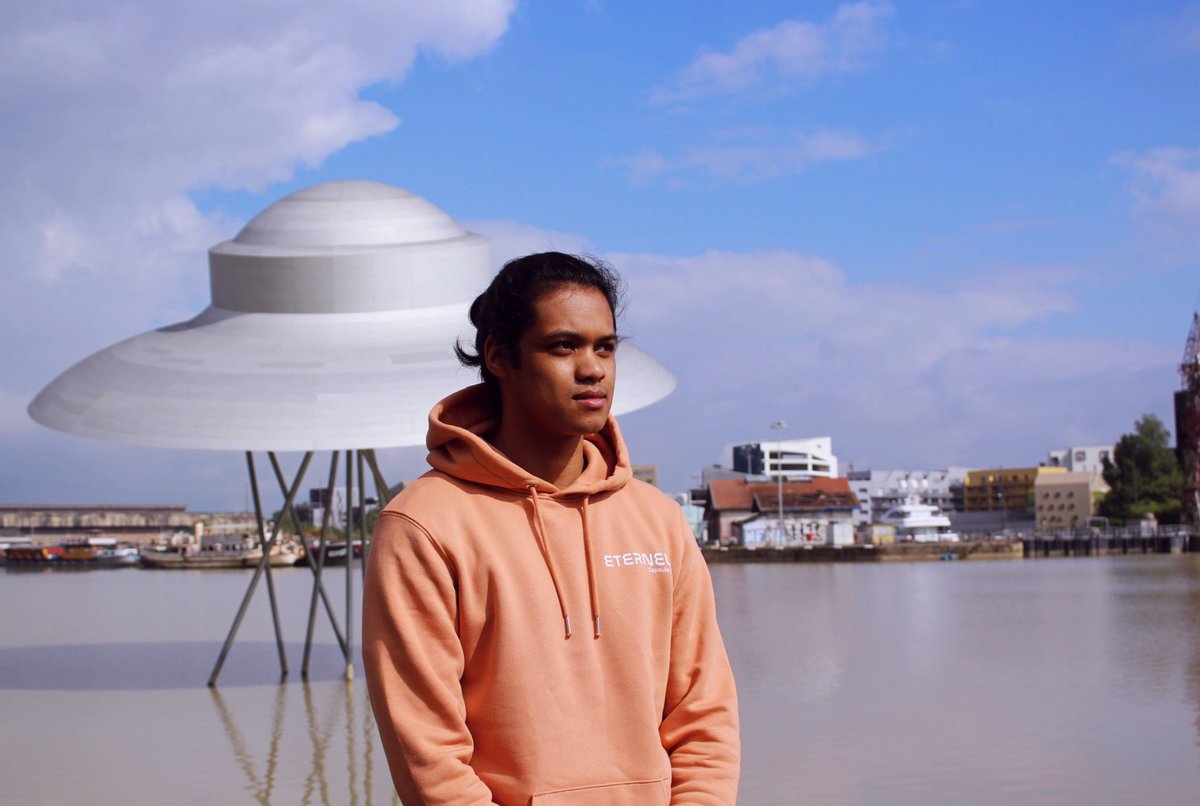 eternel_corp's tweet image. Capsule #1 Space 🚀

Hoodie Argile Space I 👕