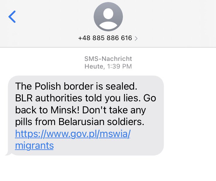 VGleitsmann's tweet image. Wenn man mit einem ausländischen Mobiltelefon der polnischen-belarussischen Grenze nahe kommt, bekommt man diese Nachricht. #belarus #poland #border #thisiseu
