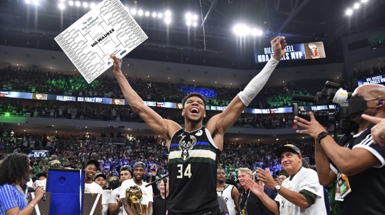 visitmilwaukee's tweet photo. Us rn after winning this very random Twitter poll: https://t.co/jpwFY9tuod