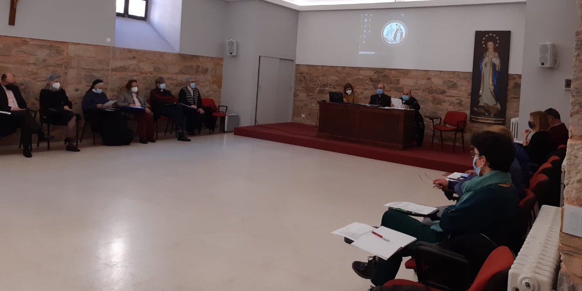 DiocesisAstorga's tweet photo. Primera reunión del curso del Consejo Pastoral de @DiocesisAstorga esta tarde en el Seminario de #Astorga https://t.co/HyE3jWPKOG