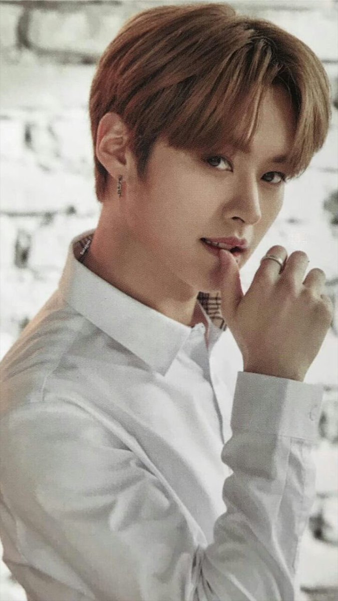 DraeKhali's tweet photo. //NSFW
[211106]🐺🐰 💭:

"I'm about to start likening Mnho to his steaks bc I might not eat much pink meat but I will happily devour this man &amp; anything else pink on him."

"LET ME EAT YOU I'M STARVING PLEASE"

**Khali included a picture**

#khalibbl #imnotreal #thisisnotbubble https://t.co/HVHyGSgBwD