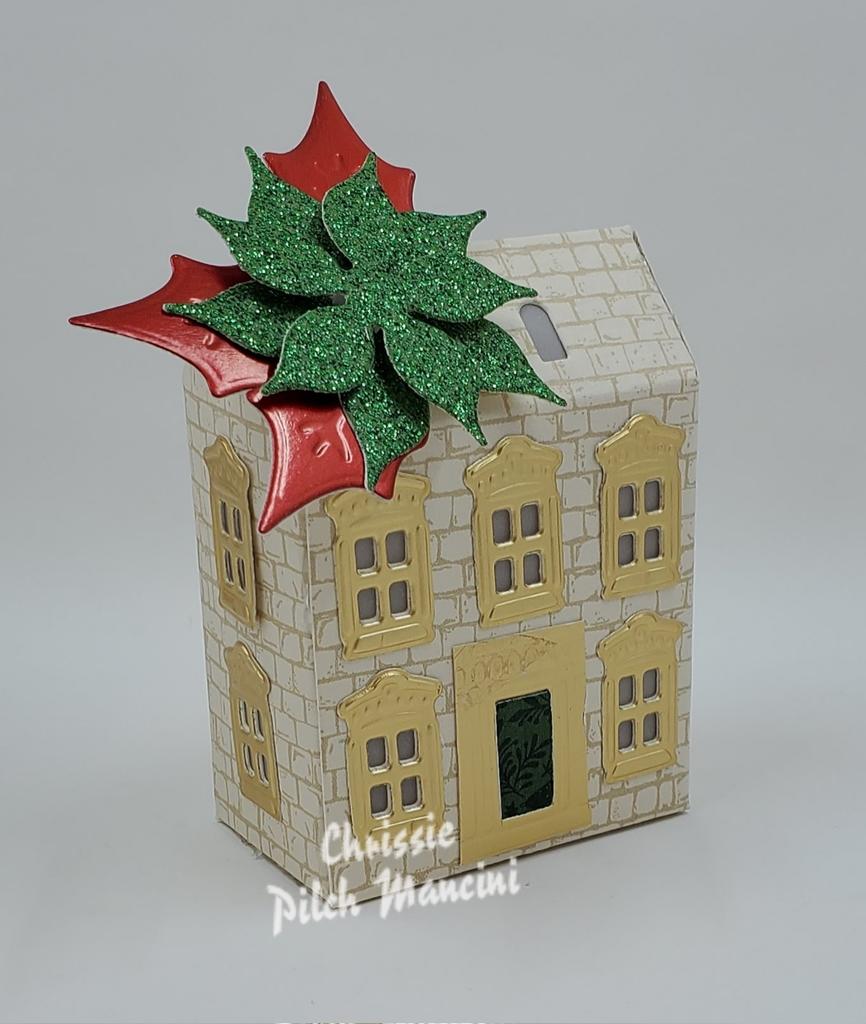 Class number 4 ornament complete. #AnnaGriffinCreate7