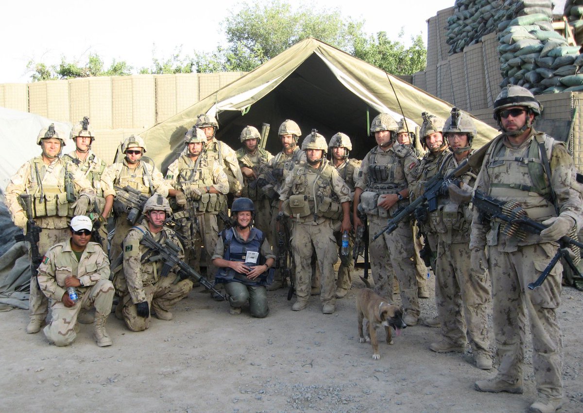 katherineoneill's tweet image. A #RemembranceDay🧵. 

The email arrived out of the blue last Feb. 

“Good afternoon, ma’am. How are you? My name is Stephen Ferry. You and I met in Afghanistan in 2008 when you joined my platoon…If it helps jog your memory, I was the medic.”