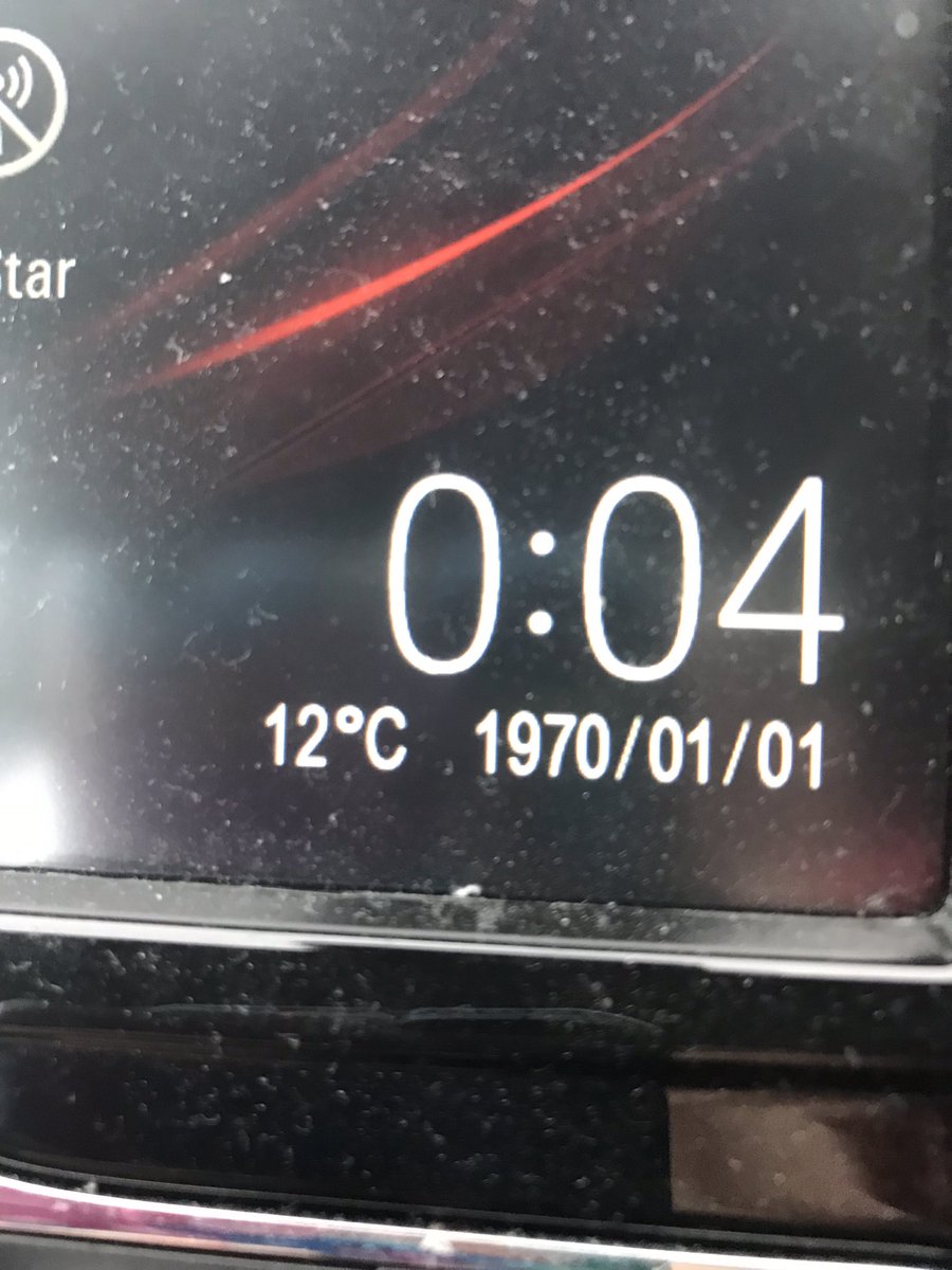 Meinirynysmon's tweet photo. I think my @vauxhall Mokka thinks it’s a DeLorean. Or it’s taken winding the clocks back a bit too far!! 😂😂🕰 
#BackToTheFuture #clocksgoneback #Llangefni #Anglesey https://t.co/hfrXLwbx3H