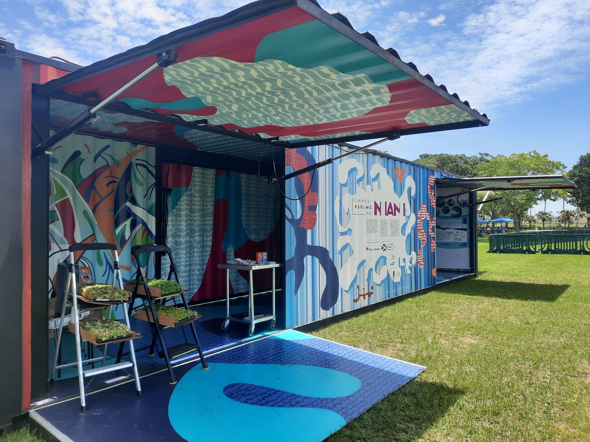 ACClimateCenter's tweet photo. While some of our team is #COP26, others are putting solutions into action in @CityofMiami!
Our #ResiliencePod is at @seedFW empowering #Miami residents through education on #climatechange #extremeheat #sealevelrise +giving out free vegetable seedlings all day. See you there!🌱 https://t.co/POQNV4yEQW