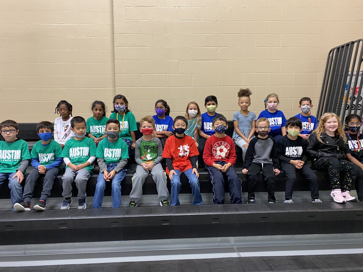 JanellThach's tweet photo. We loved getting to attend our first Spirit Day in person! Look at all those house colors and T shirts @AustinCISDPTO helped us be ready to sell! #fullofspirit https://t.co/rNm1ZPUtfK