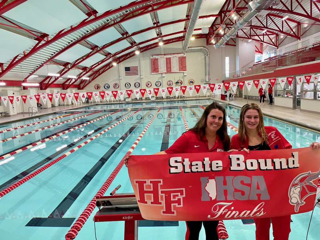 Congratulations to IHSA Sectional Diving Champion/State Qualifier Maggie Cutrara! #WeAreHF ⁦<a href="/HFHS59/">HF High School</a>⁩