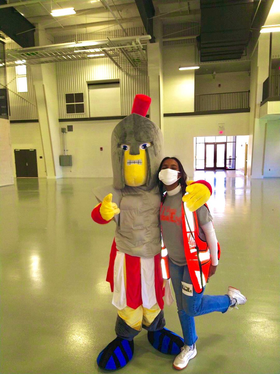 DHSrobotEx's tweet image. Good luck Saraland!! #demodaze #montgomeryBEST #BESTrobotics2021