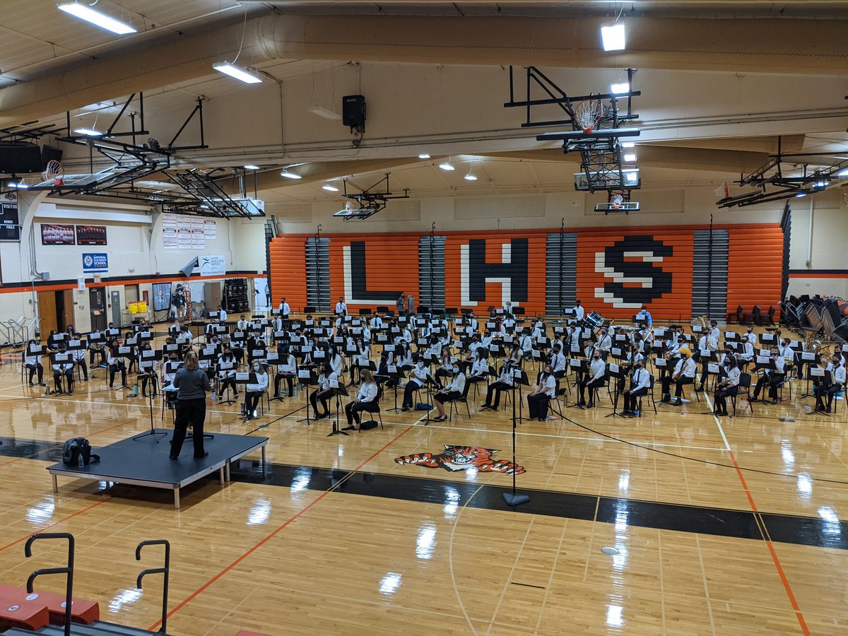 It's a great morning to enjoy the amazing sounds of the ILMEA District 7 Jr. Band. These students are attentive and responsive musicians.  Congratulations on your achievement, and a special shout out to those representing Hawthorn today! <a href="/HawthornMSS/">Hawthorn Middle School South</a> <a href="/District_73/">Hawthorn District 73</a> <a href="/HawthornMSN73/">Hawthornmiddlenorth73</a>