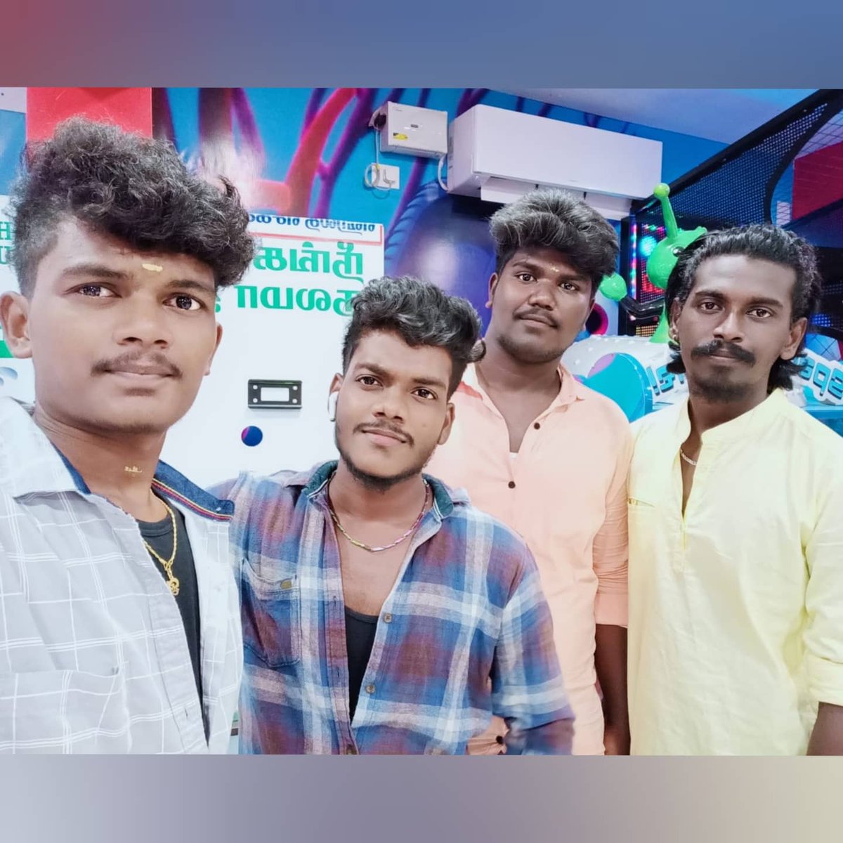PeterPandian11's tweet photo. @PeterPandian11 #Annaatthe https://t.co/tJV0T2BReA