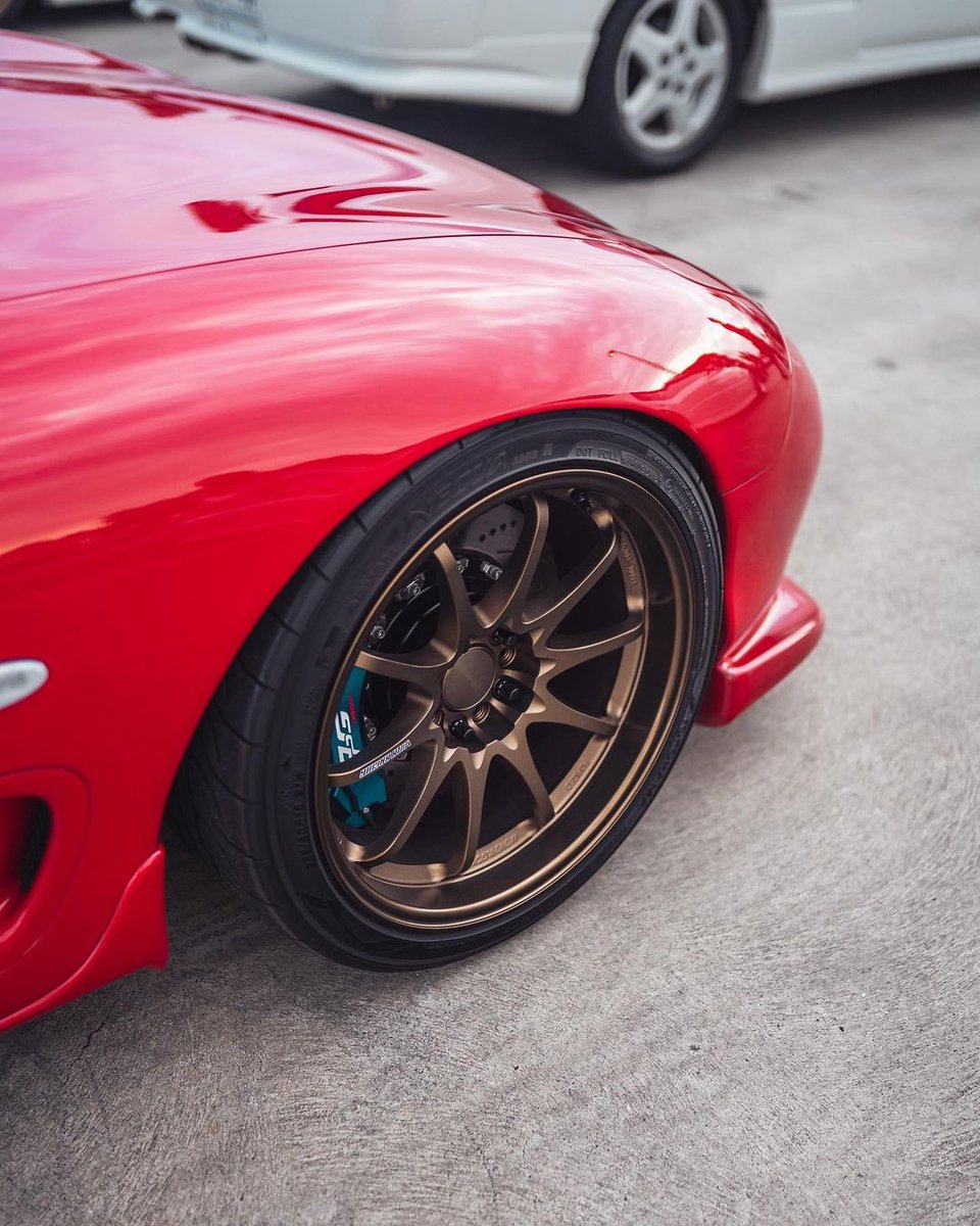 ApgBrake's tweet photo. Fitment ππ
#apgperformance #apgperformancebrake #apg #lifestyle #anodized #bigbrakekit #forged #lightweight #stoppingpower #race #track #Brakes #JDM #USDM #Aluminum #Anodized #Quality #Detail #apgbrakesystem #mazda #rx7 #fd #fd3s #rotary #tyrechoice https://t.co/P1JAFFfX9Z