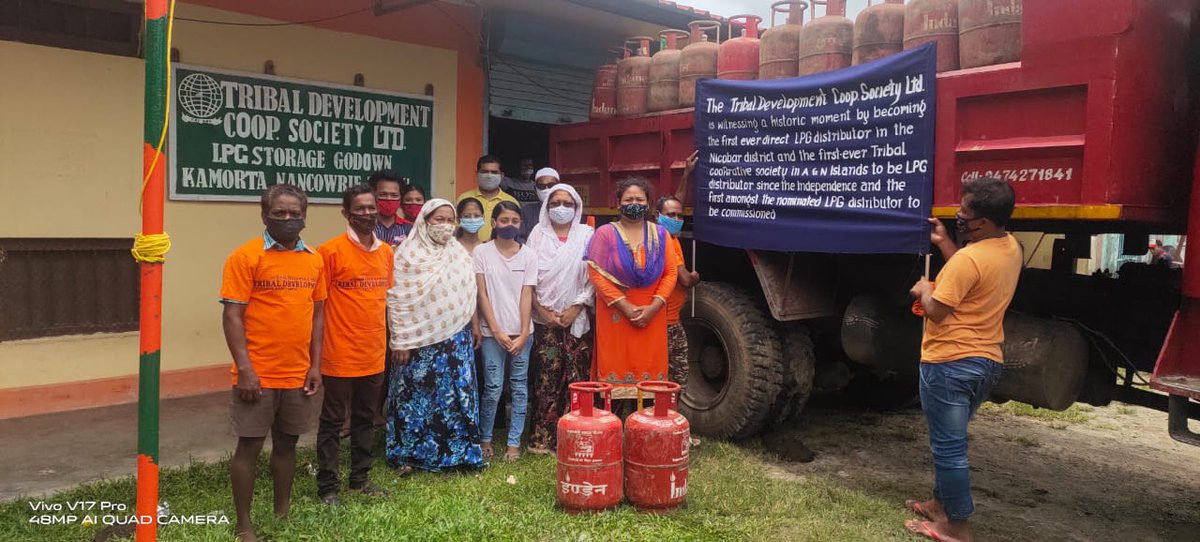Nicobarchamber's tweet photo. The tribal community and business owners of Nancowry would like to thank @ChairmanIOCL for successfully commissioning TDCS as their distributor in one of the remotest parts of India. The islanders now are happy that availability of cylinders is no longer a hardship anymore. https://t.co/6SkOskqqah