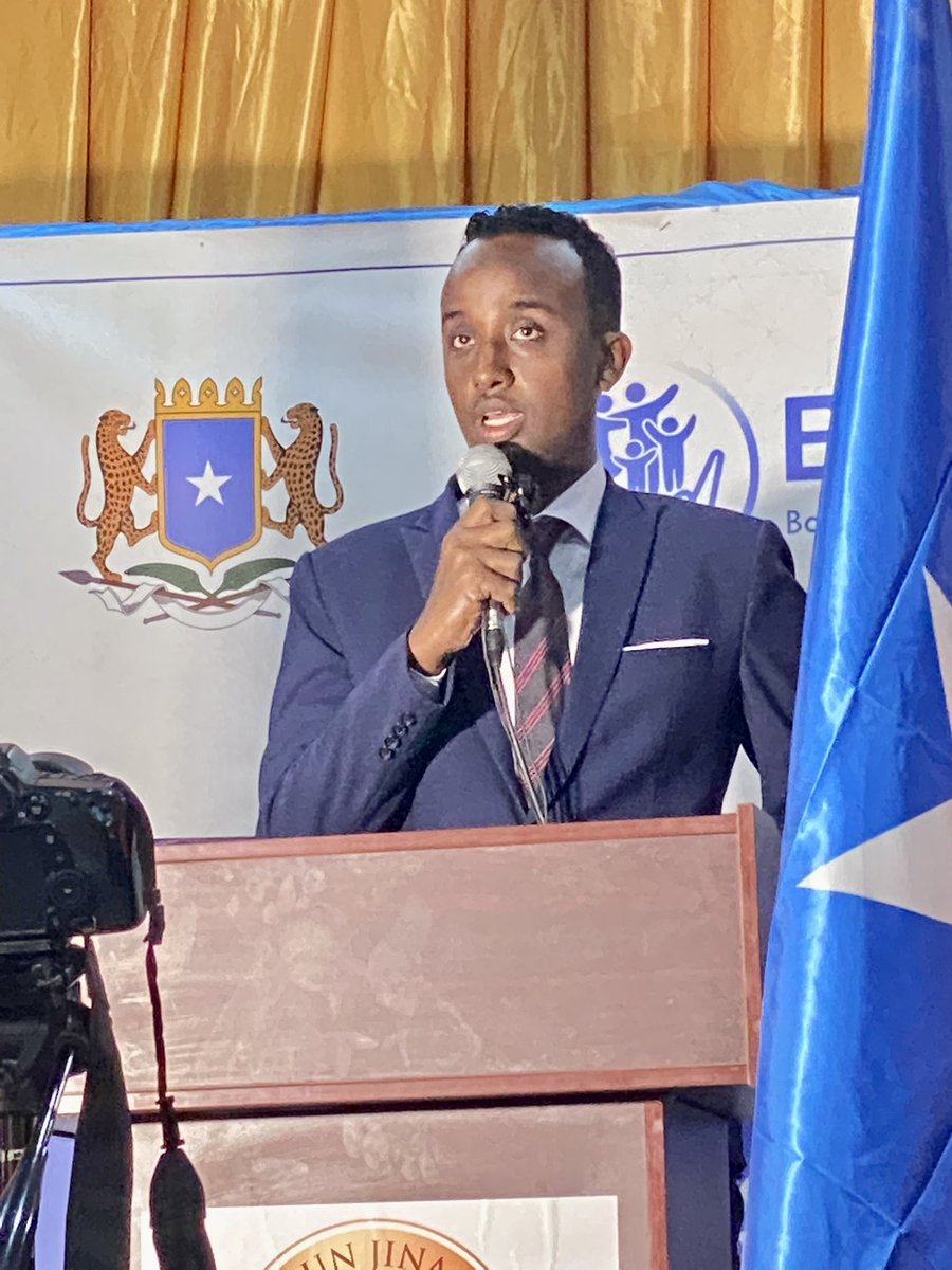 baxnaano_so's tweet photo. Ahmed Durow, Deputy Minister of Labor and Social Affairs of the Southwest, praised the Government's efforts to support vulnerable communities, saying that the project had led to social change in the Southwest. #Baxnaano #SNHCP, #SNLRP https://t.co/HUqxE18r4J