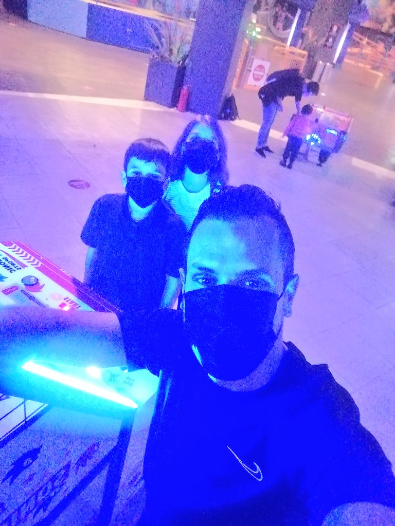 engincevirgen's tweet photo. Haftasonu Pıtırcıklarla Eğlence Vakti ✌️
#temapark #agorix #antalya #party https://t.co/5xpdcF9FMg