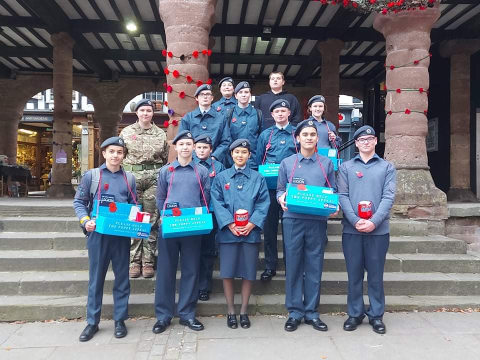 Respectful turn out of cadets giving up their time for Poppy Appeal assisting <a href="/RossBranchRBL/">Ross on Wye RBL</a> #LestWeForget @OCWMercianWing <a href="/ComdtAC/">Commandant RAF Air Cadets</a> <a href="/PoppyLegion/">Royal British Legion</a> <a href="/aircadets/">RAF Air Cadets</a>