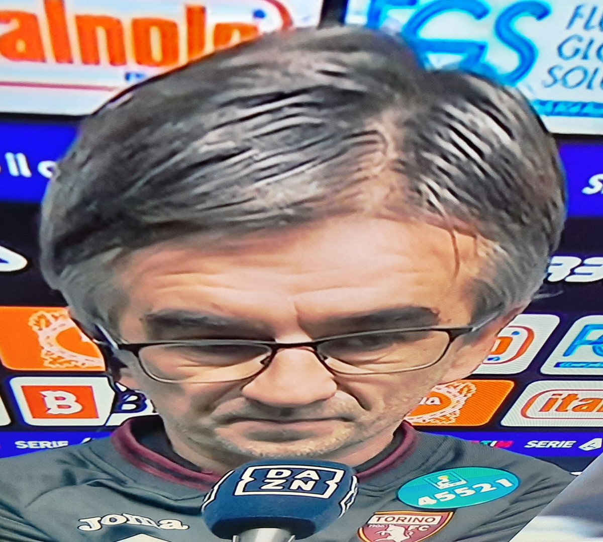 RwondoNaples's tweet photo. Big brain Ivan Juric🤣
#SpaTor https://t.co/22b4NreIUC