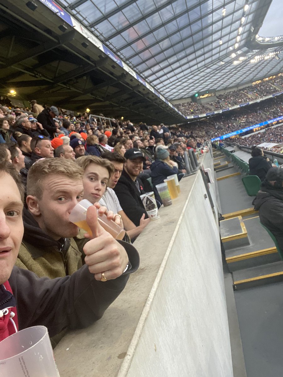 BenjaminWood20's tweet image. At HQ
#welcomebackfans