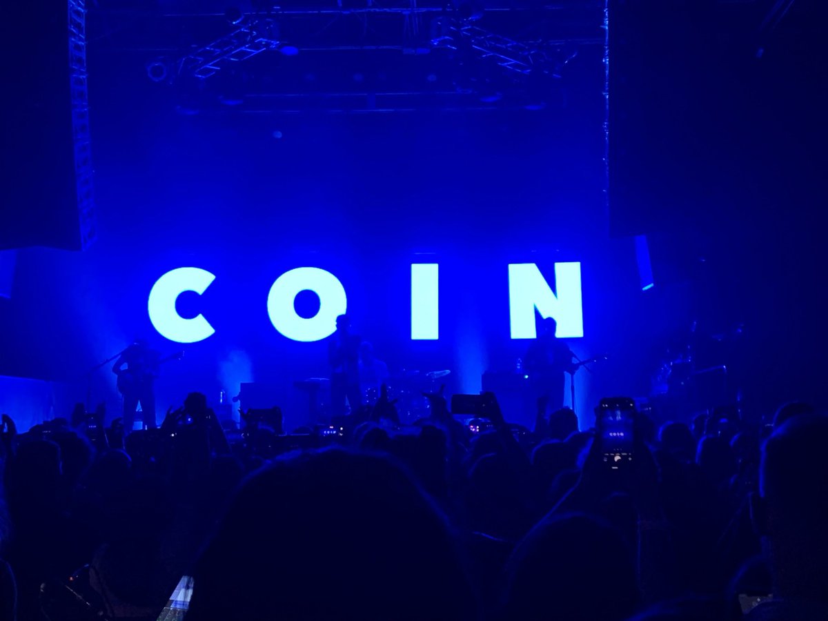 AdrianeBLevine's tweet photo. Fantastic evening with Coin! #coin #summitmusichall #summitdenver #music #colorado #denver #denvermusic #coloradomusic #girlpower #femalesinger #singer #sing #singing #song #cover #covers #coversong #singingcovers  #linkinbio #adrianeblairmusic https://t.co/aiHWCi08PQ