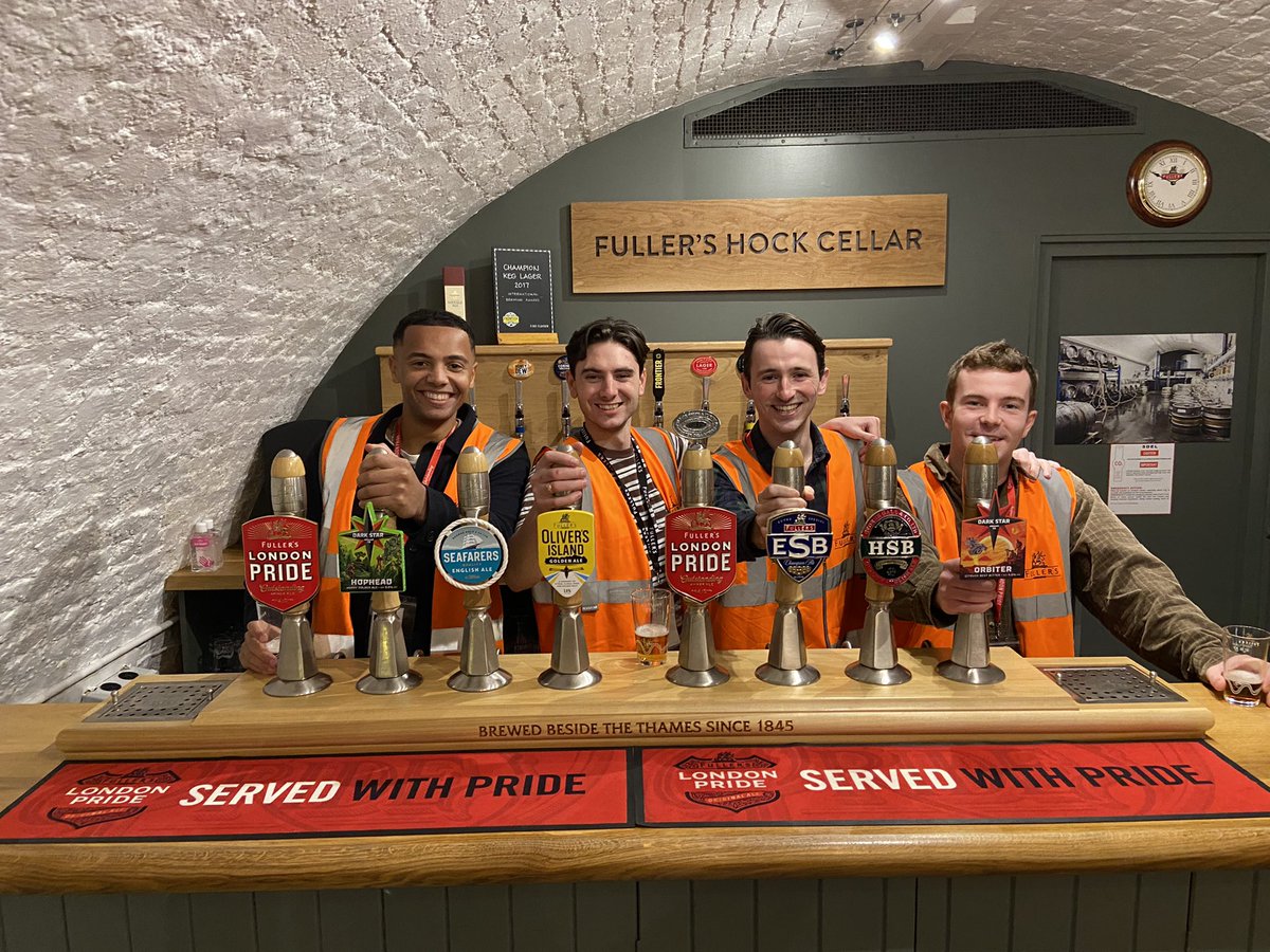 Farrell_97's tweet photo. @bootlegger1974 Turns out you can organise a piss up in a brewery captain https://t.co/BZh1M3JGSc