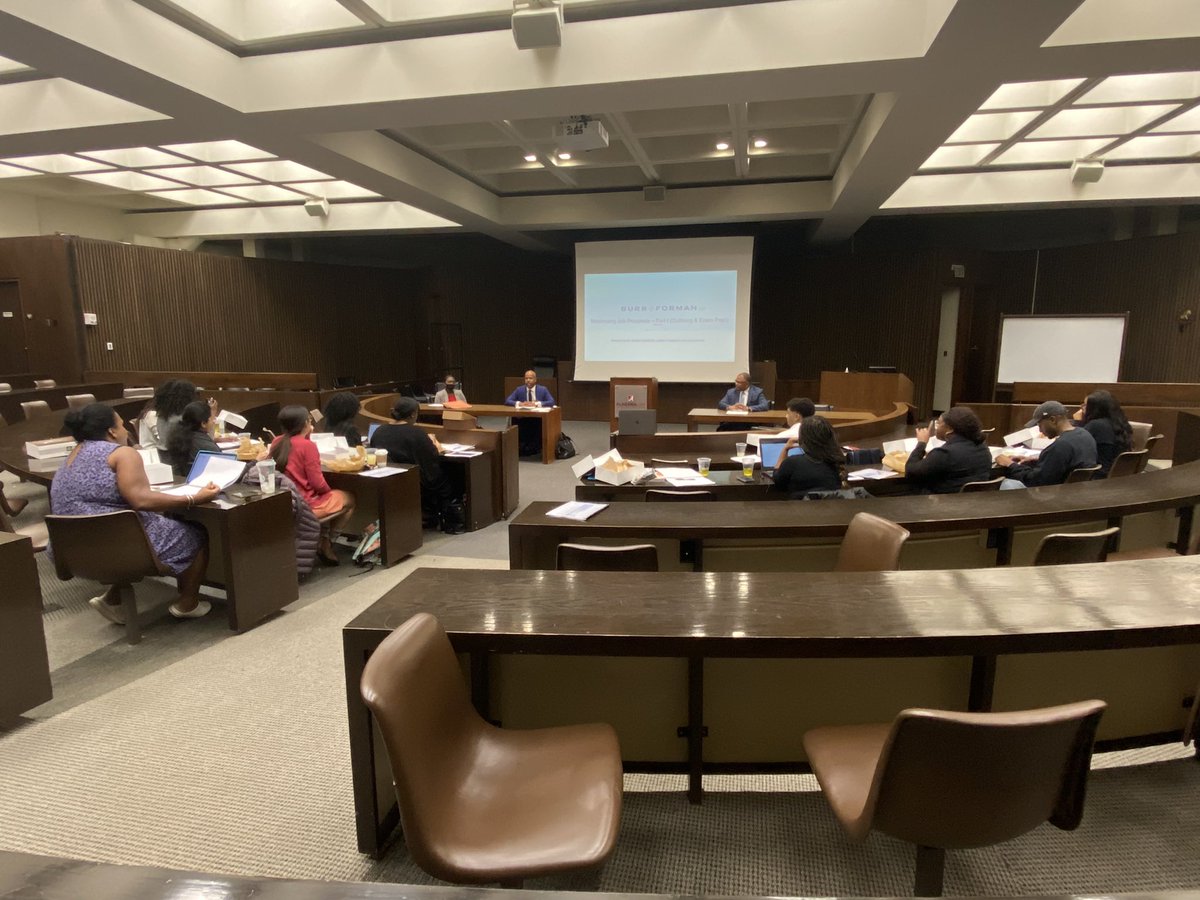 UA_BLSA's tweet photo. Burr &amp; Forman hosted a seminar that covered bar prep and tips on what to do before, during and after firm-sponsored networking events to improve chances of getting an interview and job offer!! Great event!✨👍🏾 https://t.co/YOHzWzKT9e