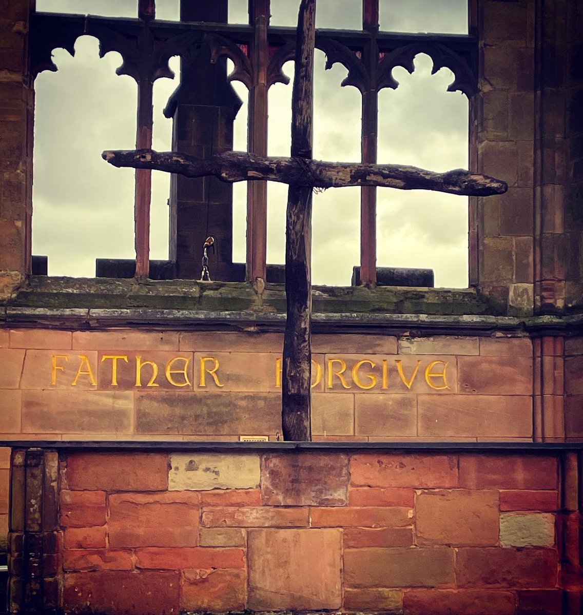 Claire_Robbo81's tweet photo. #Gaia Art installation @CovCathedral #art #MyCity #FatherForgive https://t.co/sNT7KXjZmt