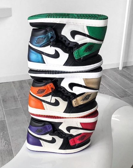SneakerPics23's tweet photo. 1's 😍

Shop here: https://t.co/RdhuNeXPDW https://t.co/J9gEOeicaF