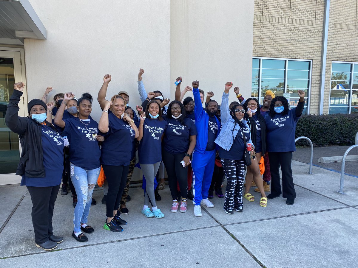 ben_zucker's tweet photo. The #StepUpForSusan canvass team doing our part for the movement. @PACforJustice #StepUpForAction https://t.co/OgJqL3ey6L