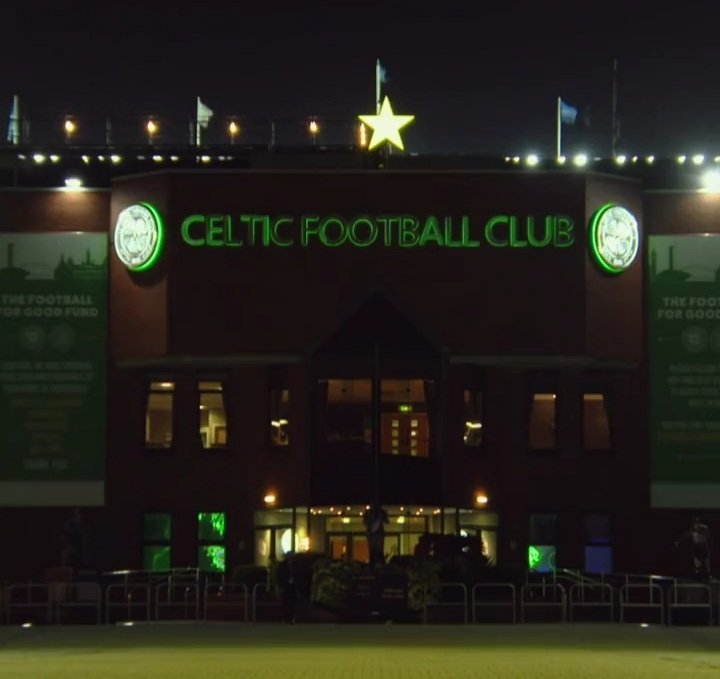 CSC_Francophone's tweet photo. "De nombreux cas de pauvreté absolue sont laissés sans aide par manque de moyens. C'est donc avec cet objet principal que nous avons mis à flot le Celtic"
6 novembre 1887

#CelticFC #FootballForGood #CelticSleepOut #ChristmasAppeal2021 #FoundingFathersFast

🍀🇮🇪🍀🏴󠁧󠁢󠁳󠁣󠁴󠁿🍀 https://t.co/LUq66V2ekj