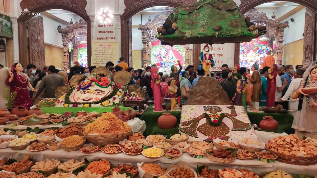 ISKCONPune's tweet photo. Govardhan Puja Celebration 6th Nov 2021
For more pics: https://t.co/I4MjOaMdUl
#Govardhanpuja #Girigovardhan
#kartik #festival #kartik2021 
#damodarmonth #yashodadamodar
#Diwali #kartikmonth #kartikmaas 
#ISKCONNVCC #ISKCONPune #ISKCON
#PUNE #DailyDarshan #harekrishna
#Saturday https://t.co/VZM9nEXVAH