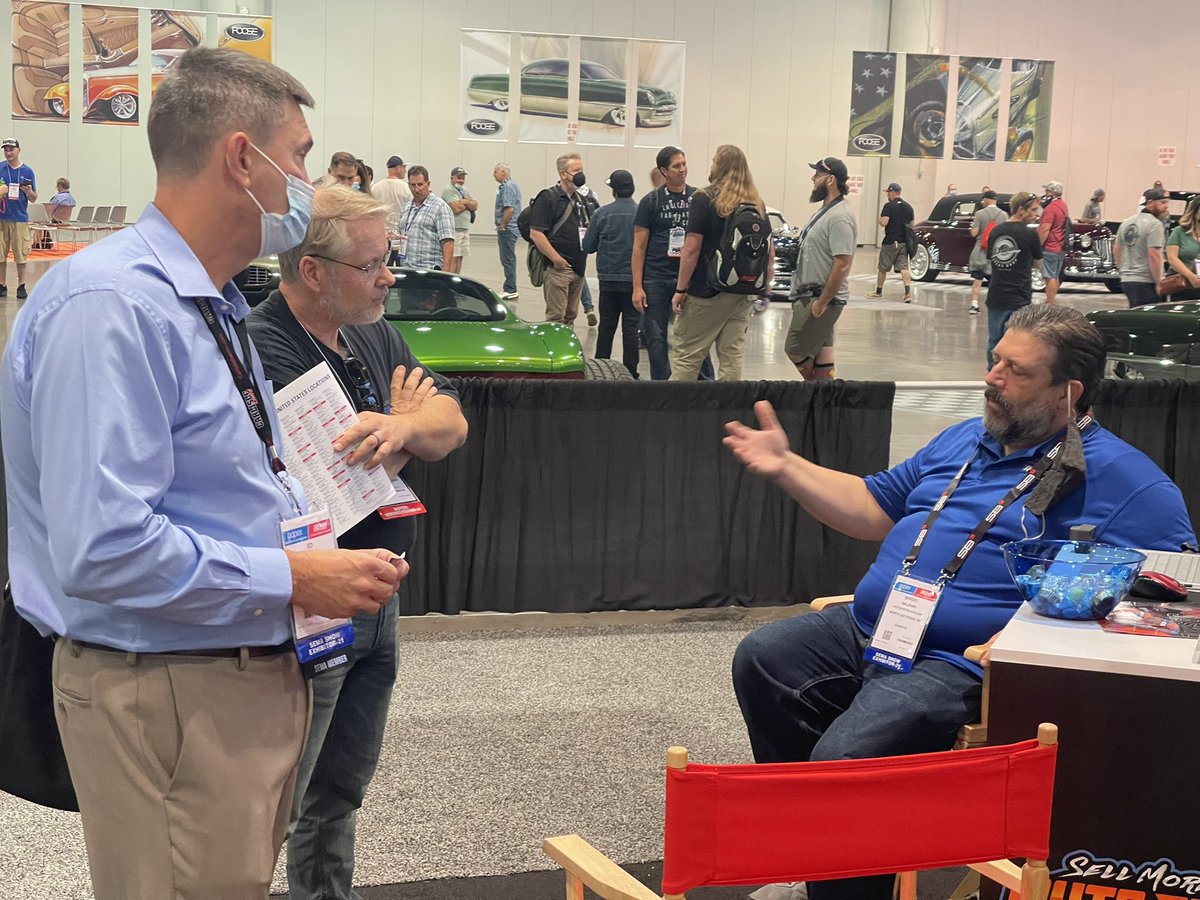 AP4Less's tweet image. That’s a wrap on SEMA 2021 HUGE success for AutoParts4Less. Held successful meetings with the largest sellers, buyers &amp;amp; distributors in the automotive parts industry. All week industry experts dropped by to learn how Ap4Less is bringing value to the entire parts industry. $FLES