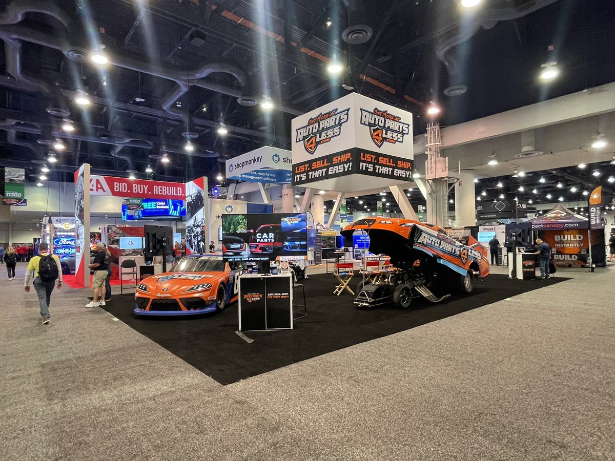 AP4Less's tweet image. That’s a wrap on SEMA 2021 HUGE success for AutoParts4Less. Held successful meetings with the largest sellers, buyers &amp;amp; distributors in the automotive parts industry. All week industry experts dropped by to learn how Ap4Less is bringing value to the entire parts industry. $FLES