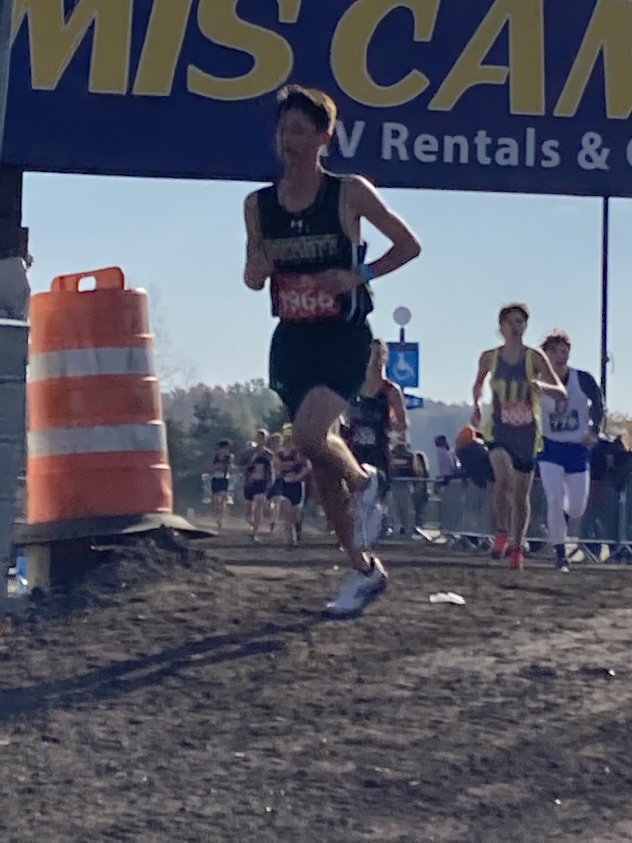 Hackett Cross Country tweet media