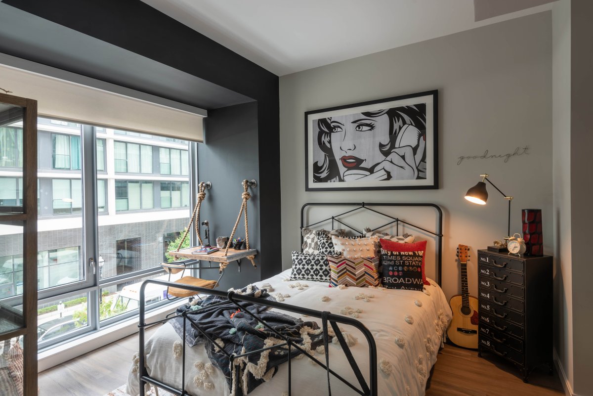 RiverHouse11apt's tweet photo. Daylight savings just called. They said to schedule an extra hour in your comfy bed. 🛌 #daylightsavings

#RiverHouse11 #PortImperial #Weehawken https://t.co/AtWSiXKFSX