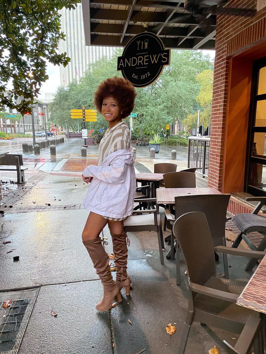 jabreonjackson's tweet photo. IT’S MY JORDAN YEAR 2️⃣3️⃣🍾🥳 https://t.co/gID7qHp0EU