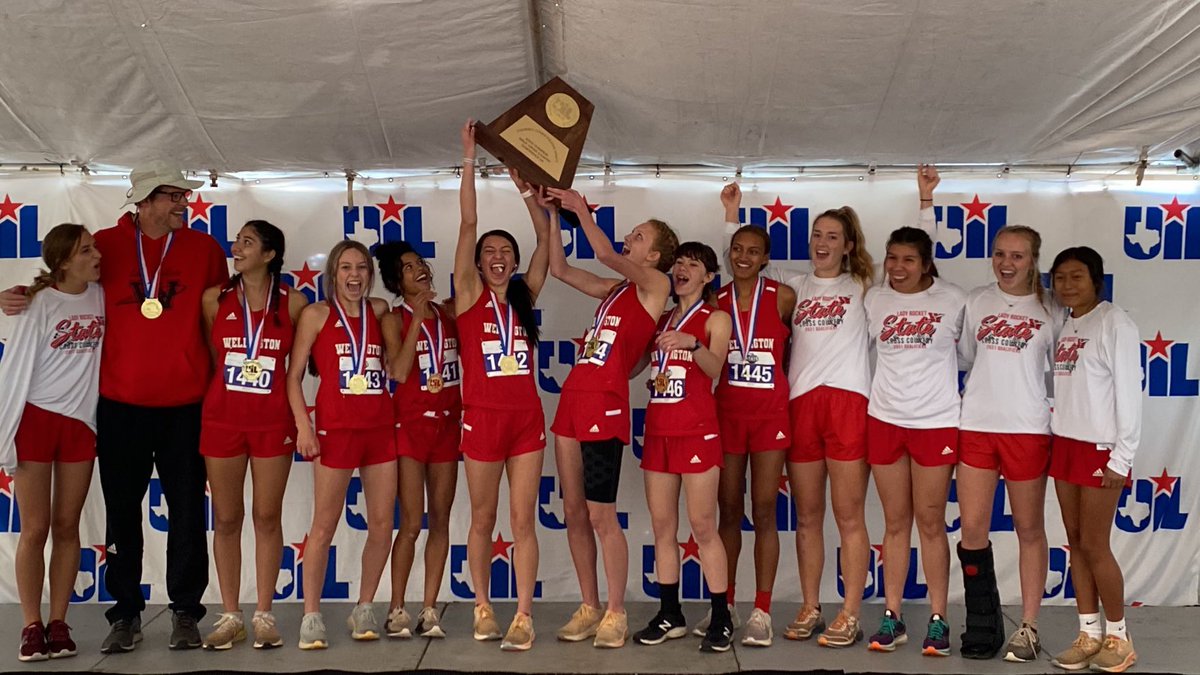 PressPassSports's tweet photo. Wellington Lady Skrockets make school history, @KylaKane6 wins third individual title at #UILState cross country. @AbreeWinfrey places fourth for Canyon, Canyon boys take bronze. Here’s the story. Photos by Travis and Anthony Harsch. https://t.co/pgnZZI7LVV https://t.co/PHJszu3qtJ