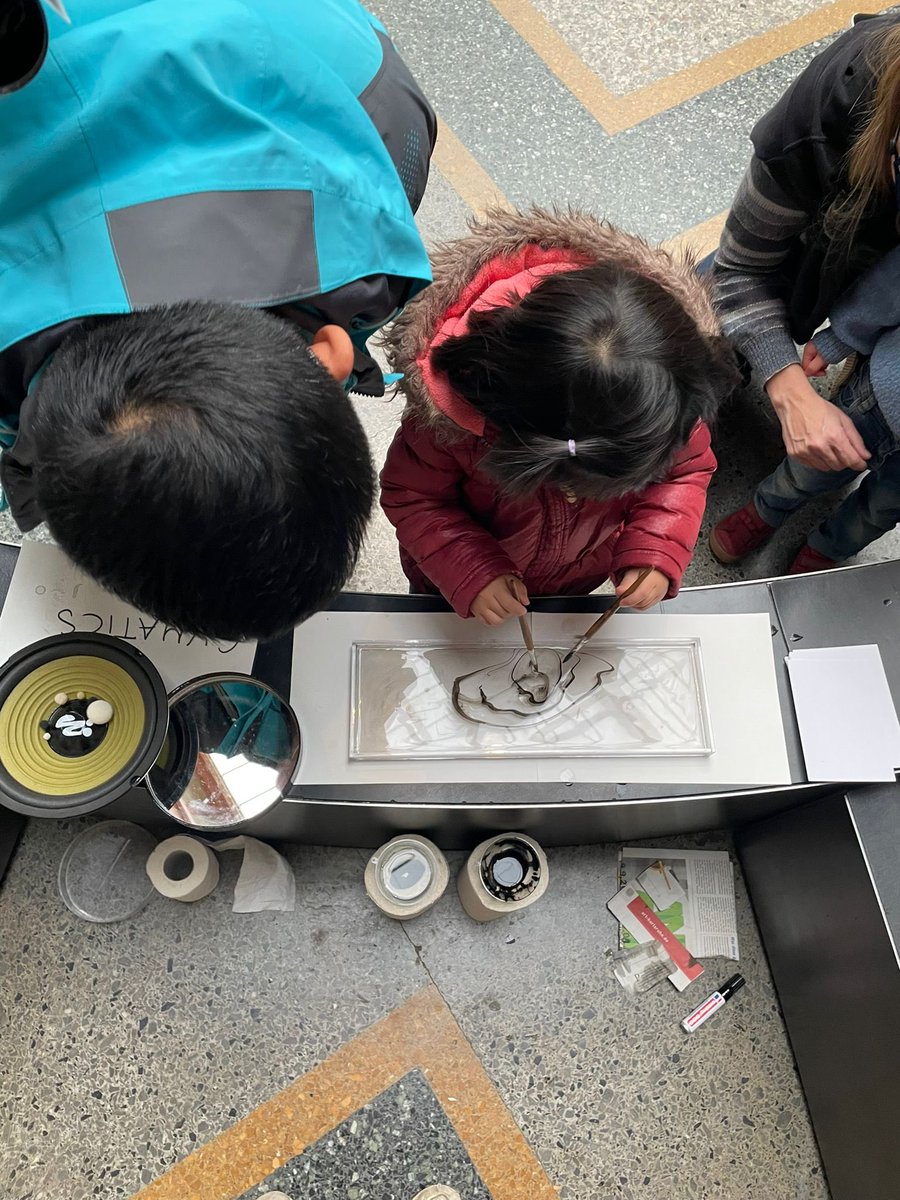 RiSyM_IGB's tweet photo. #ScienceWeek im @mfnberlin zusammen mit @OceanSoundscape  es war ein toller Nachmittag! https://t.co/zXP0QLRFJA