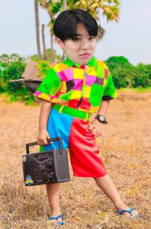 205Aumpa's tweet photo. พ่อฉันไม่น่ารักตรงไหนเอาปากกามาวง🖊️ #ปล.คูมพ่อหนูขอโทดด🤣🙏💖
@yinyin_anw @yinwarofficial https://t.co/3JaL0HlKA5