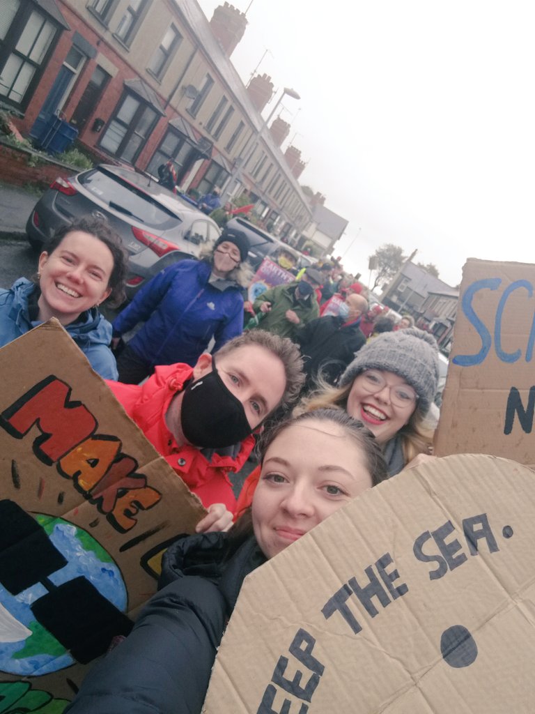 Helen Ford tweet media