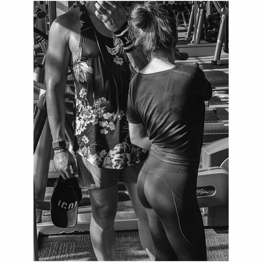 gAmUssA's tweet photo. Finally, mommy and daddy can hit the gym together #gotogym💪 #traintogetherstaytogether https://t.co/SC7e7FGBtO https://t.co/Sfswu5ejqE