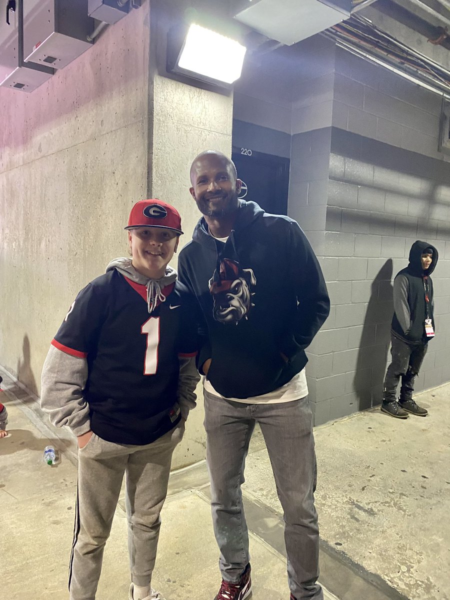 bartpierce81's tweet photo. #MIZvsUGA https://t.co/juxOmRcwsM
