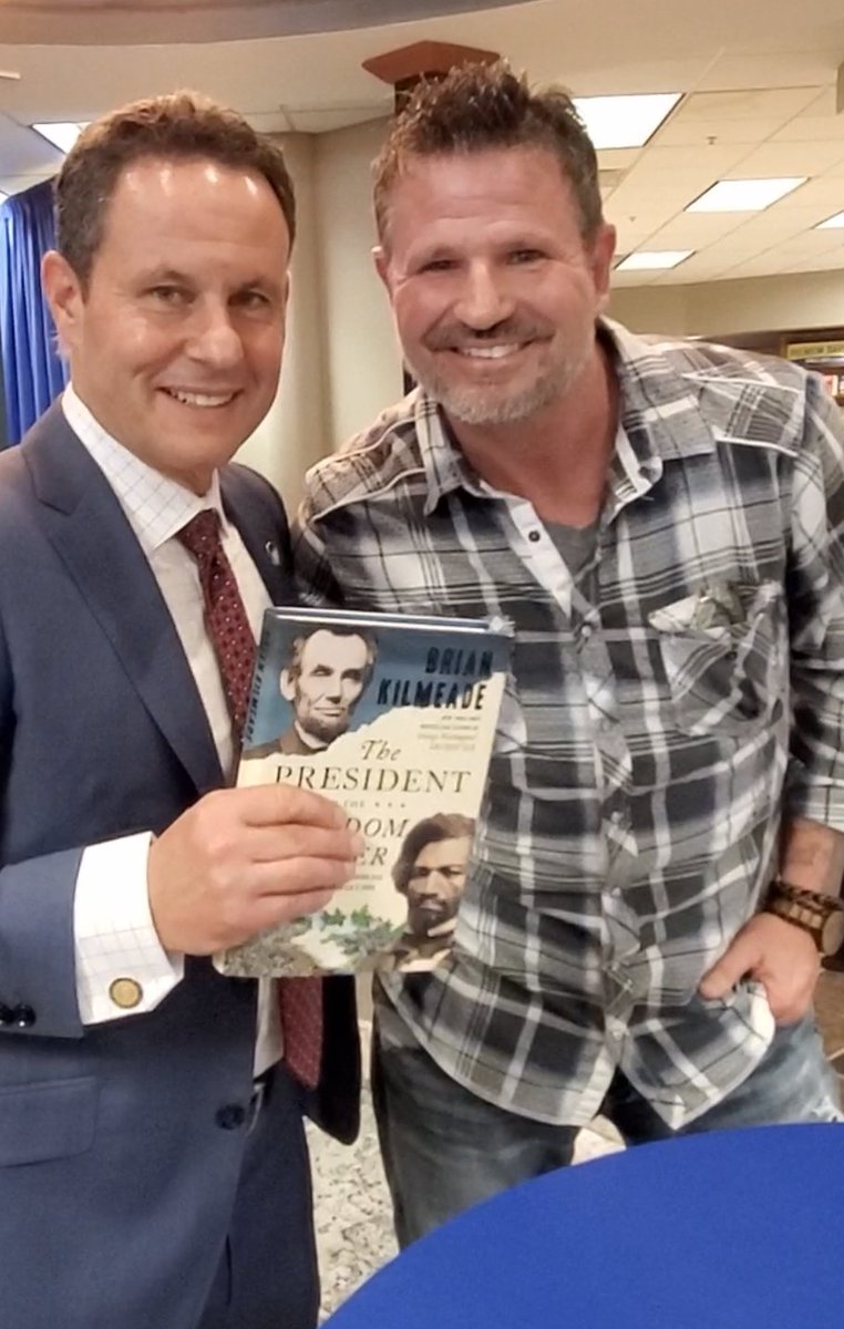 PatrickVancquer's tweet photo. @kilmeade Love the book, flew from Nashville!!! Great presentation!! https://t.co/TlUWVwzmm3