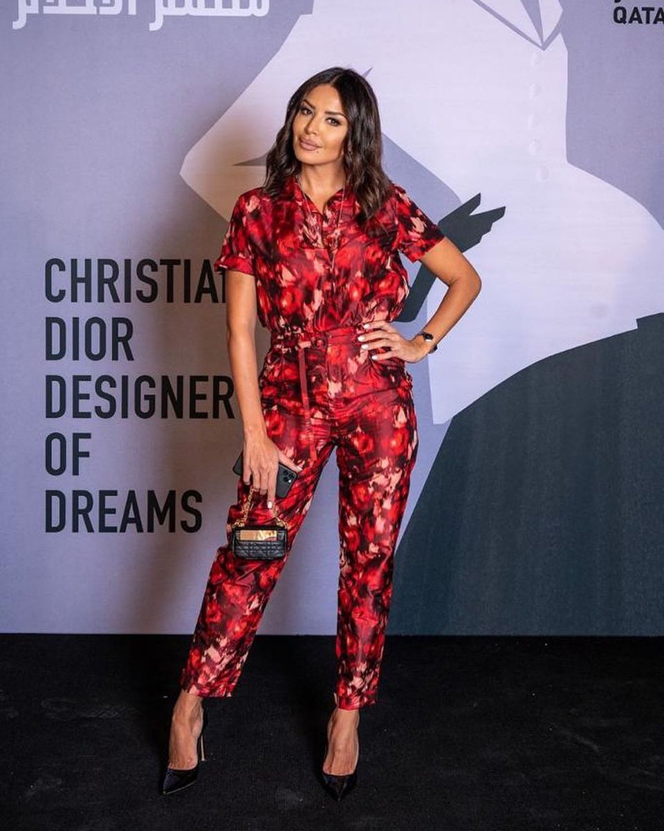 AlArrabcom's tweet photo. إطلالة #امل_بوشوشة الاخيرة من حضورها معرض Dior في قطر🔥

@amelbouchoucha 

#العراب https://t.co/TqkPb3PJGg