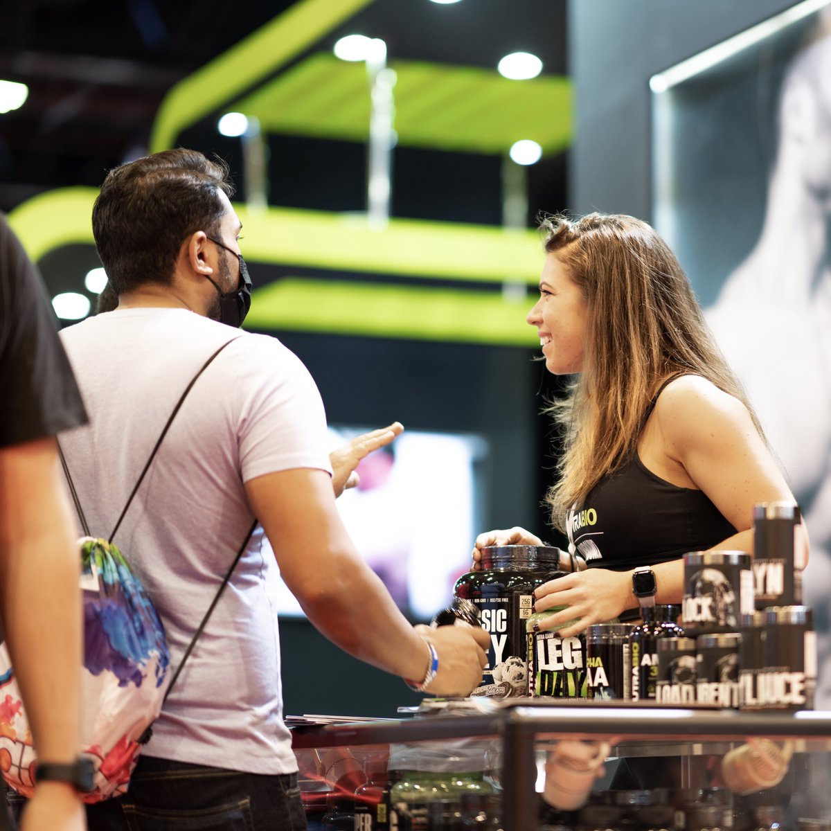 NutraBio's tweet photo. There's nothing we love more than sharing our passion with others. 🙌 ​
​
Team NutraBio recently traveled across the globe to share our #WithoutCompromise commitment to the purest, highest quality supplements at the Dubai Muscle Show. https://t.co/jgOfeJCMkJ