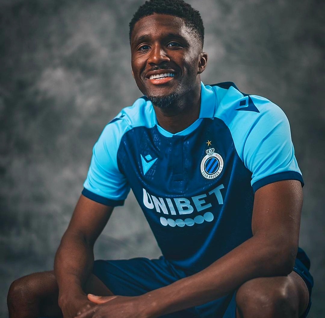 NVanhael's tweet photo. Vandaag vieren we de verjaardag van Mr. Quality himself: @ClintonMata19 ๐๐!
In het nieuwe tenue ken ik al het perfecte cadeau voor hem: de drie punten tegen de Rouches in zijn jungle ๐ตโซ๐ช!
Come oooon ๐!
#ClubBrugge #CluSta #Mata #ThisIsQuality https://t.co/VV6R3Qo7Lx