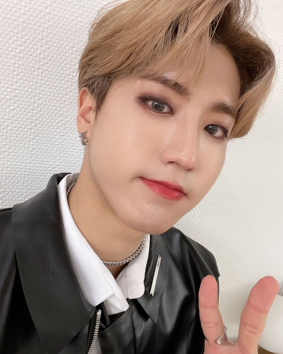 bxngpher's tweet photo. 📄Actualización de Jisung en Instagram 📸

🖇:https://t.co/kLY7eyTTcL

#hanjisung #straykids 
#hanjisung #stay https://t.co/W43zqvKXWF