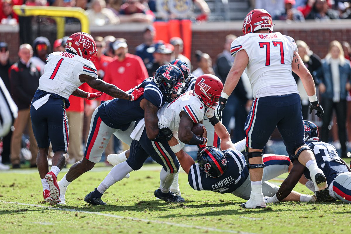 OleMissFB's tweet photo. SEVEN sacks in the first half! 🦈 https://t.co/b84PSILgrg